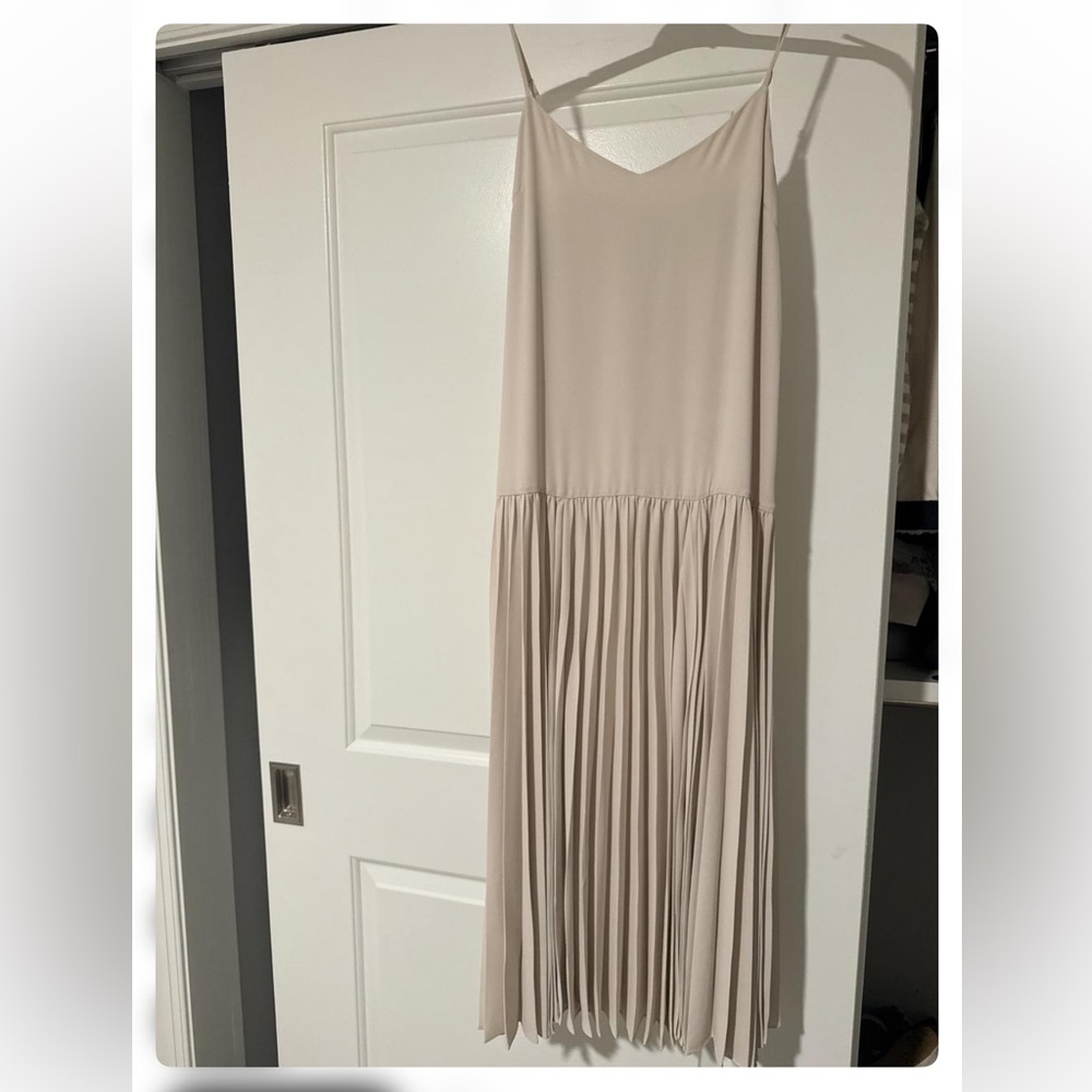 Aritzia Bavarian Strategy Dress in Perl mate.